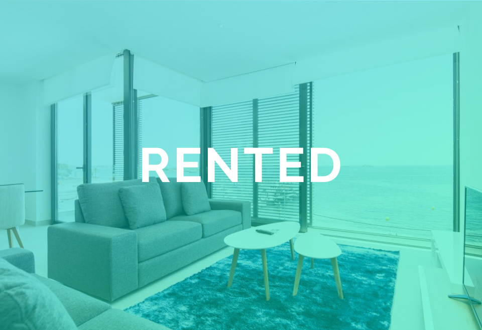 RENTED | Luxury 2-bed sea view apartment in Playa d’en Bossa | Summer Rental
