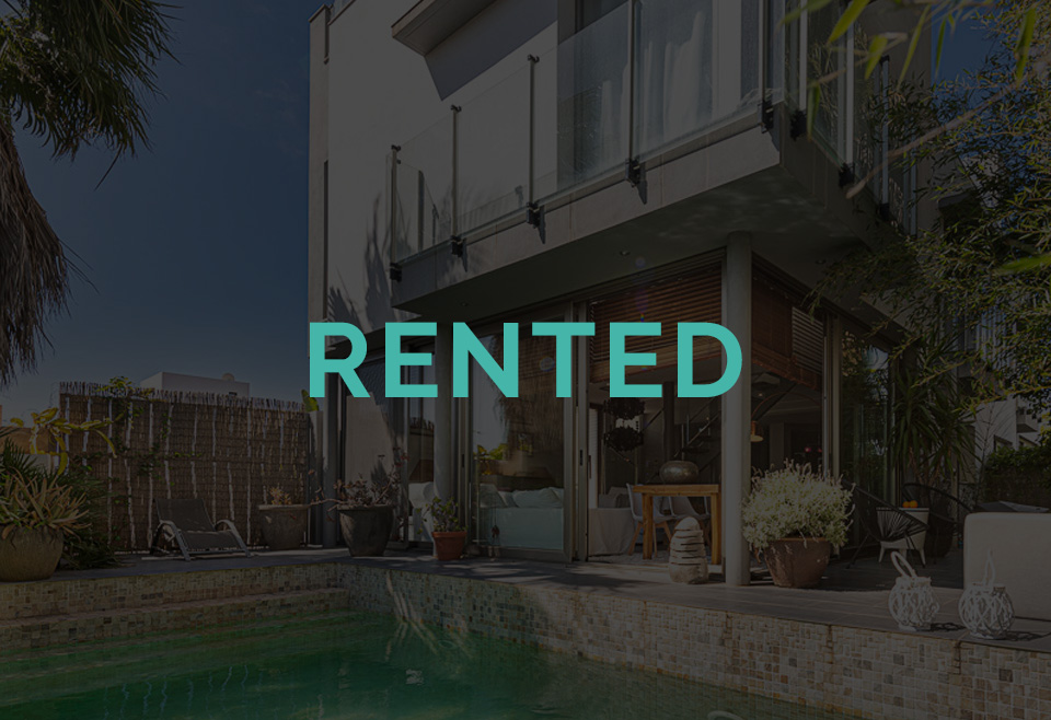RENTED | Gorgeous 3-bed Villa in Jesus | Summer Rental