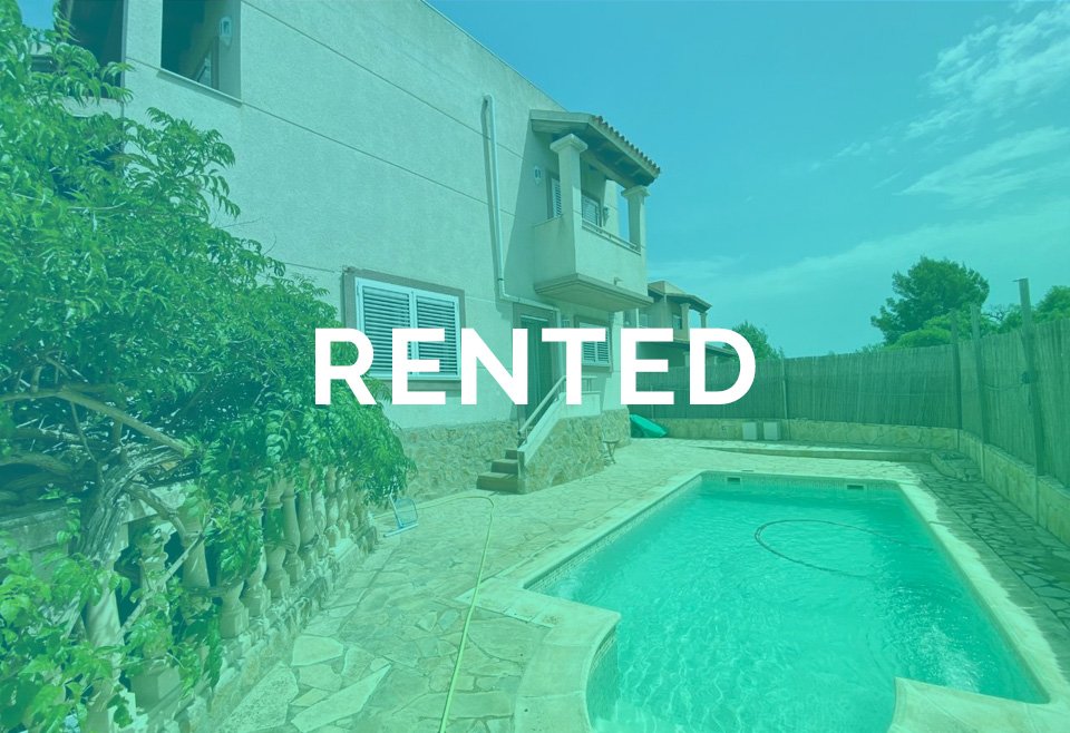 RENTED | Beautiful 4-bed chalet in Cala Martina | Annual Rental