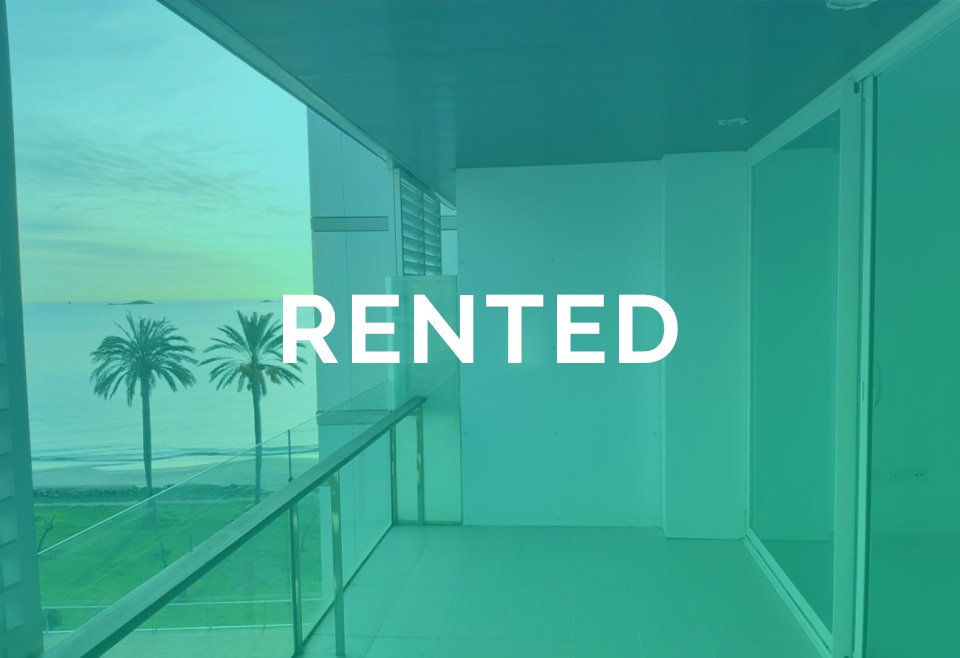 RENTED | Cozy 2-bed apartment in Playa d’en Bossa | Annual or Summer Rental
