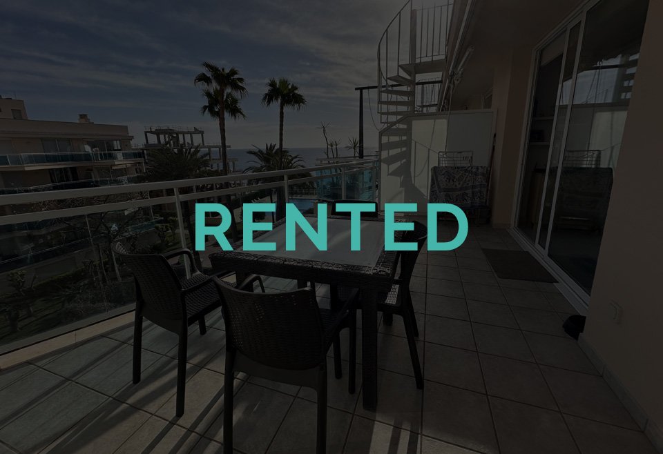RENTED | Sea view apartment in Playa d’en Bossa