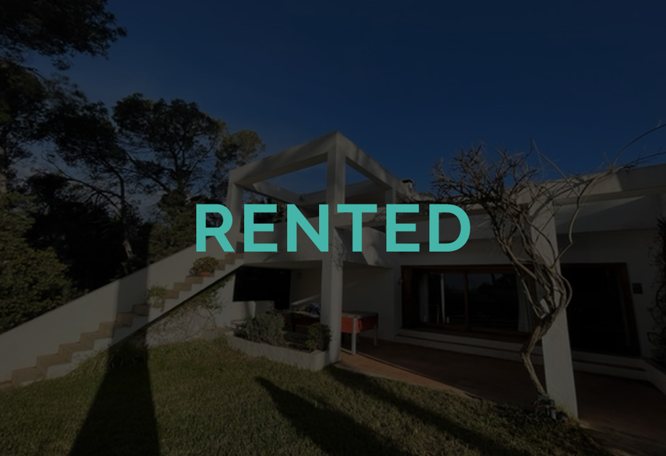 RENTED | Stunning 3-bed villa with a 1-bed annex in Santa Gertrudis | Annual Rent