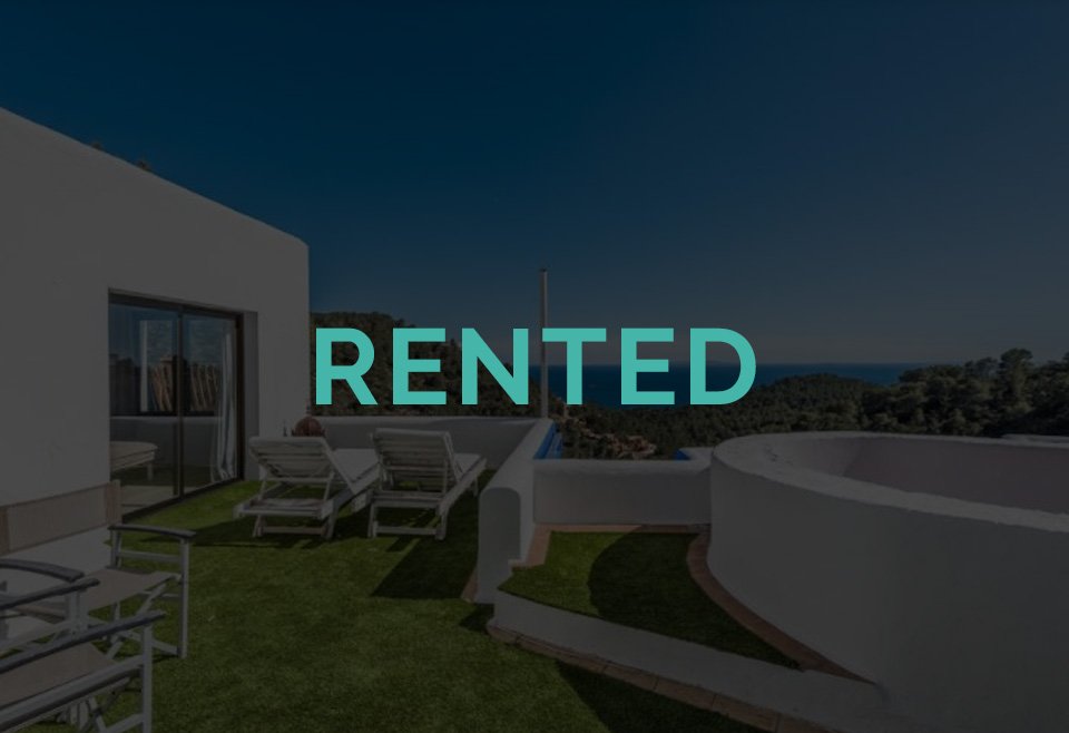 RENTED | Beautiful 3-bed sea view villa in Roca Llisa