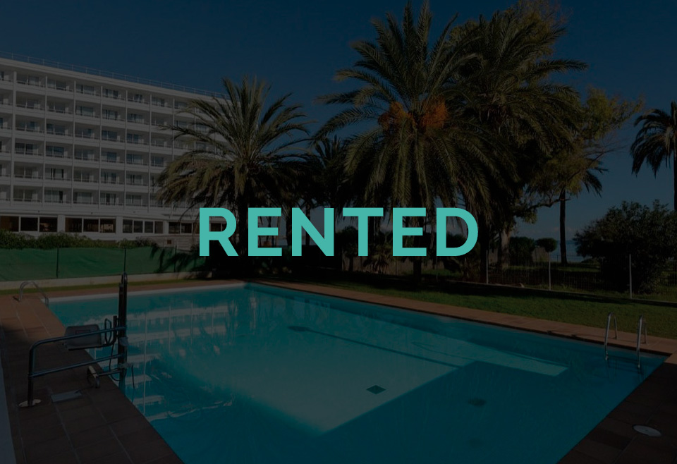 RENTED | Lovely and Spacious 2-bed Apartment in Playa d’en Bossa | Off-season or Summer Rental