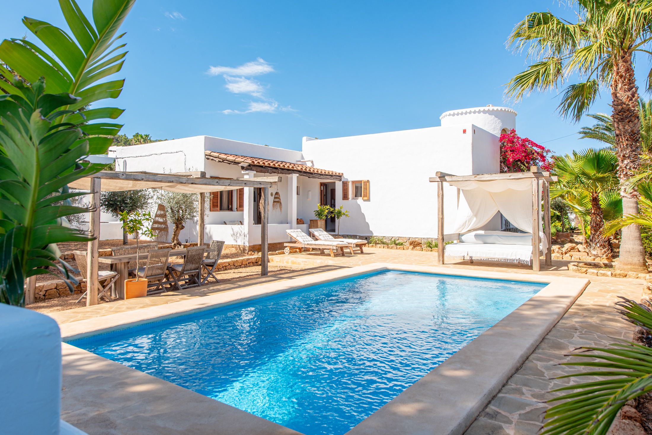 Exquisite 3-bedroom Mediterranean villa ideally located in Port des Torrent