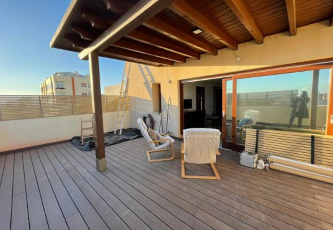 Beautiful 3-bed apartment with parking for 2 cars in Playa d’en Bossa