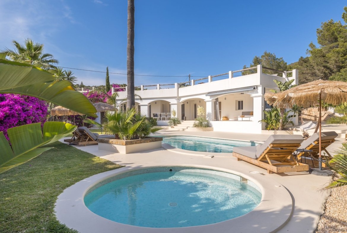 Luxurious and Cozy 2-Bedroom House in Las Salinas available for Winter Rental