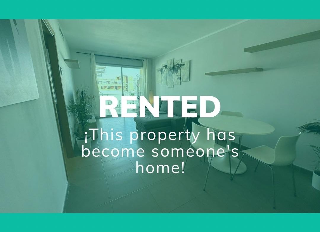 RENTED | Charming 2-Bedroom Penthouse with Sea Views in Cala de Bou