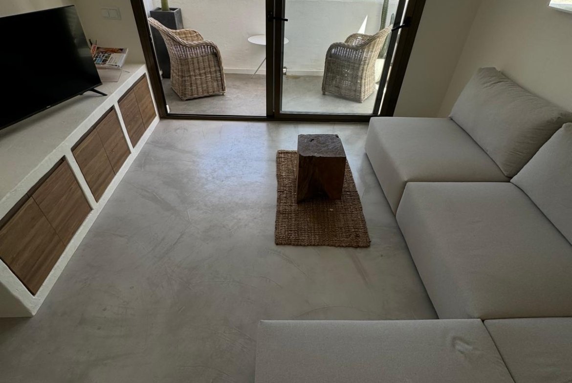 Sea-view studio apartment with breathtaking views of Cala Llonga