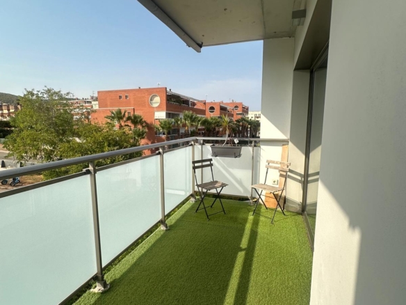 Spacious 3-Bedroom Apartment with Pool and Garden in Can Misses – Annual Rental