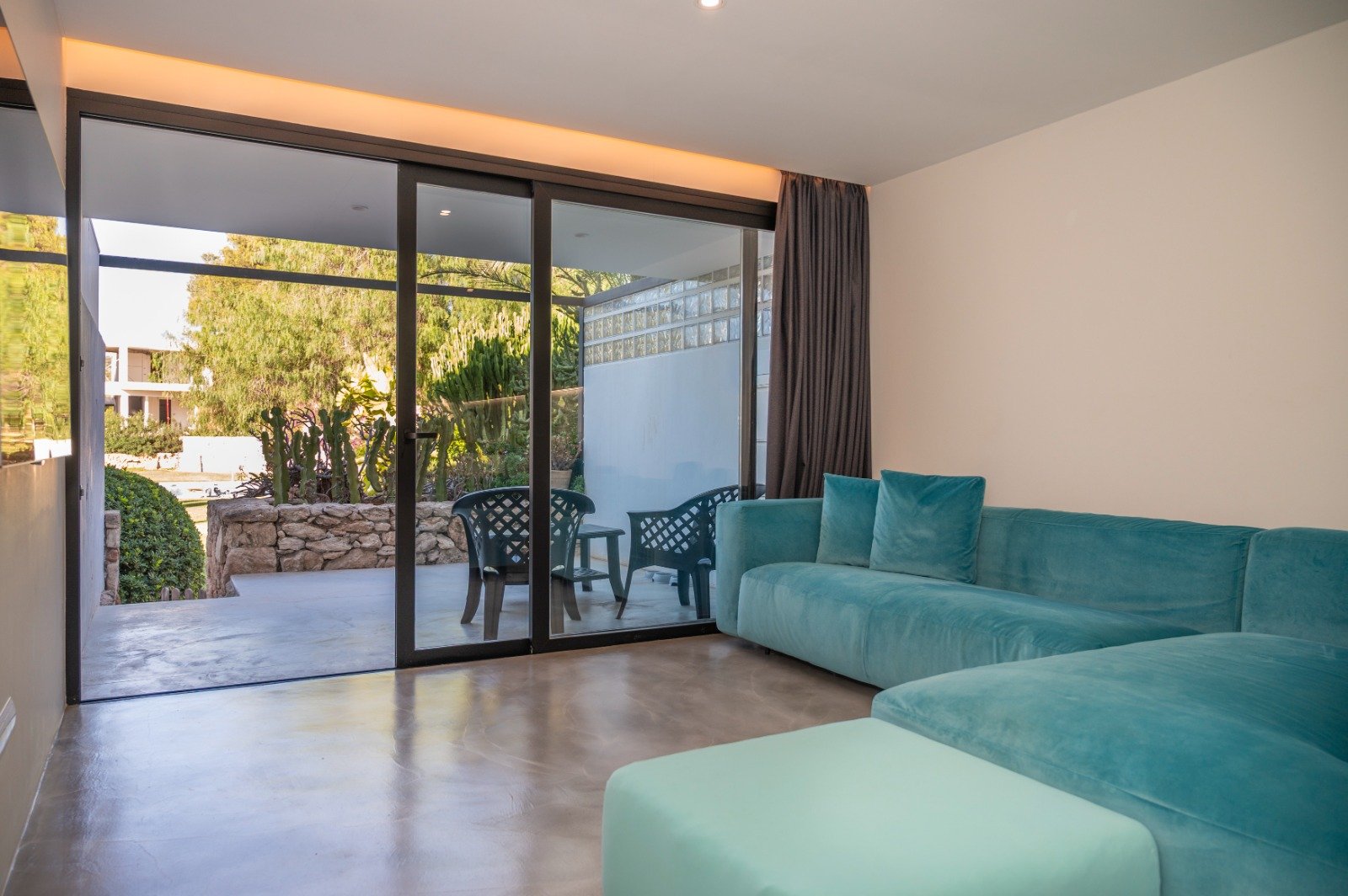 Winter Rental in Roca Llisa – Valle del Golf Residential