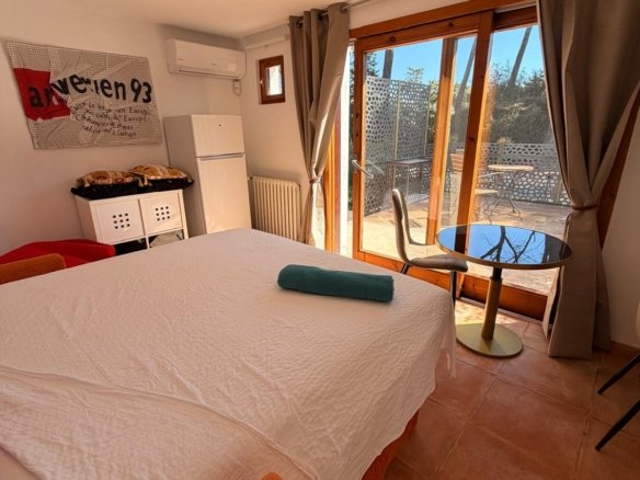Cozy Studio for Summer Rental in Santa Gertrudis