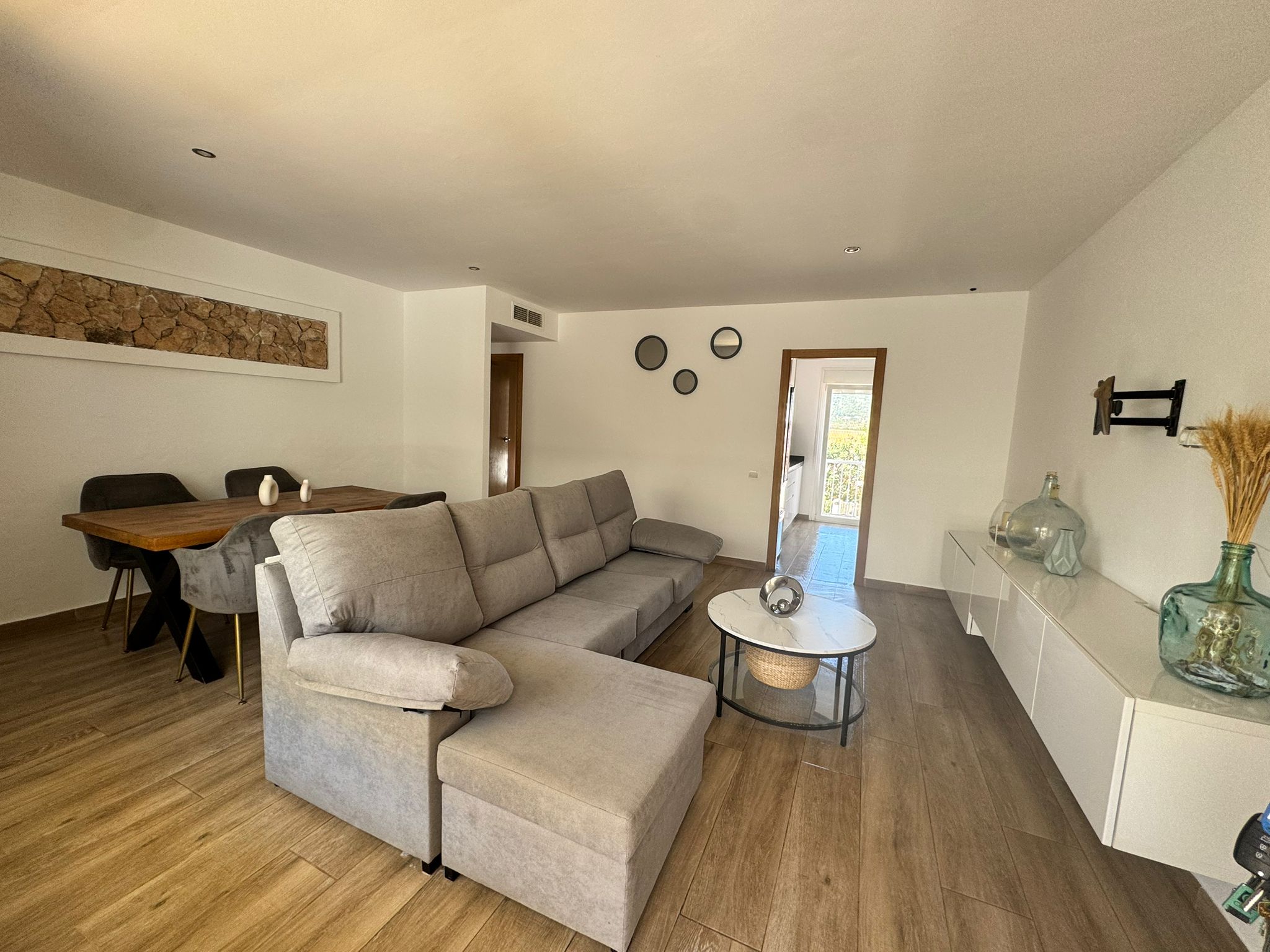 PHOTO-2026-04-27-15-36-04 9 2-Bedroom Apartment in Ses Païsses for Sumer Rent from now.