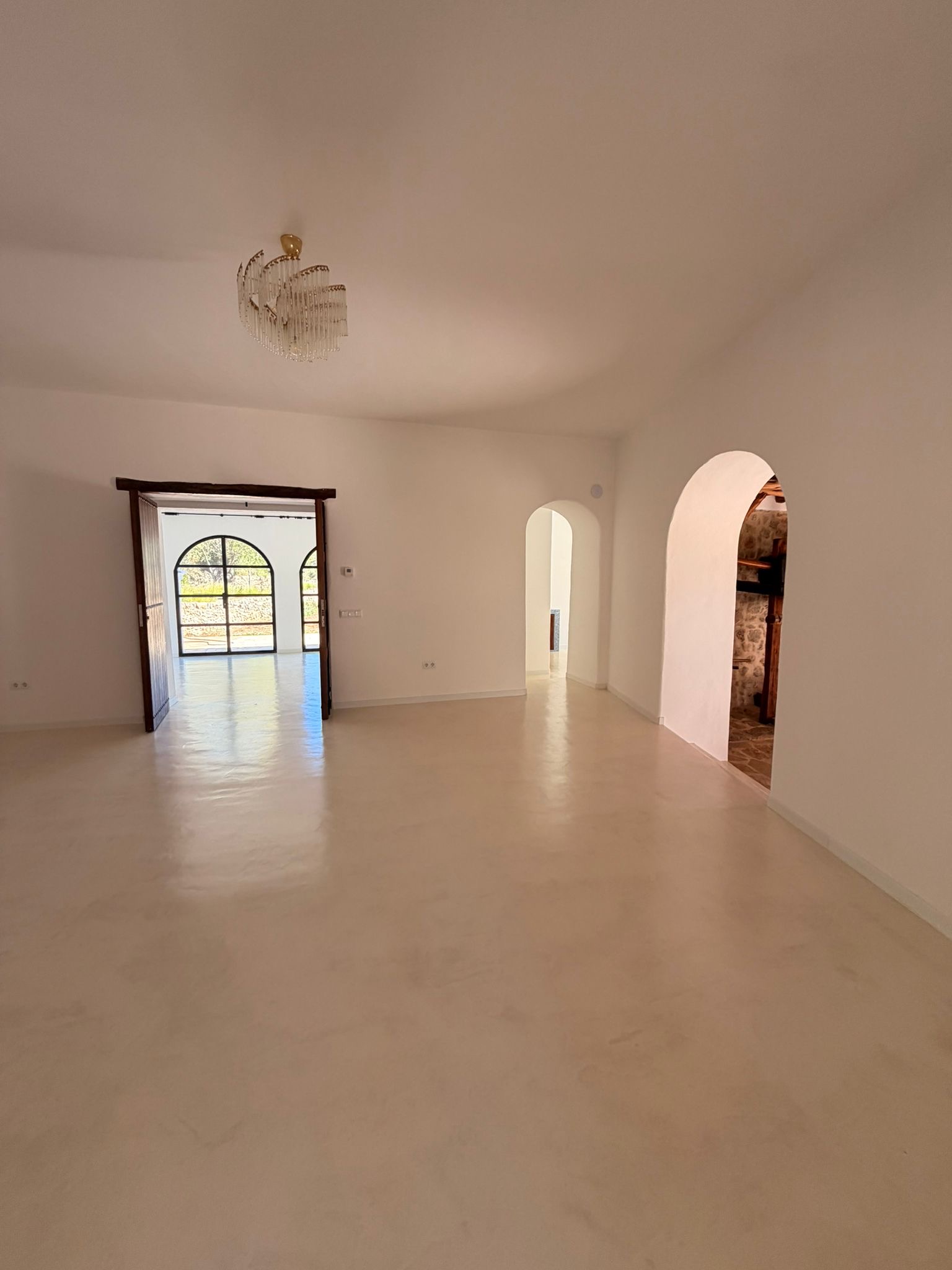 Luxury Countryside Estate for Annual Rent in San Lorenzo