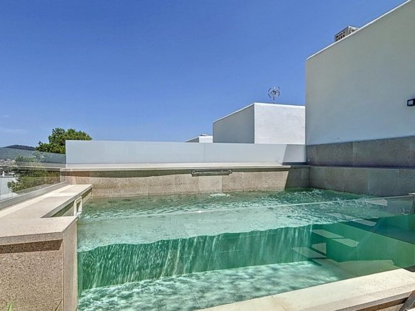 Modern 3-Bedroom Duplex with Plunge Pool in Ses Païsses – Winter from October til April 2027
