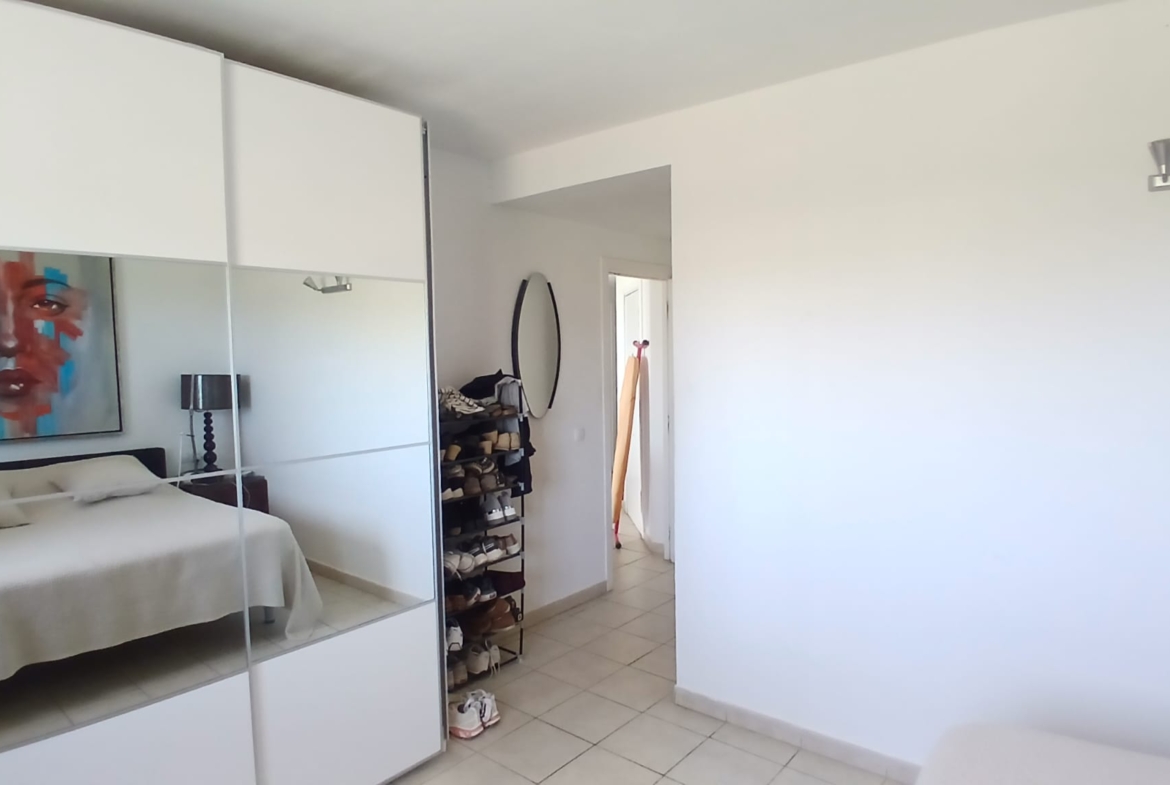 Beautiful Apartment with Sea View in Marina Botafoch – Available for Annual Rent from November