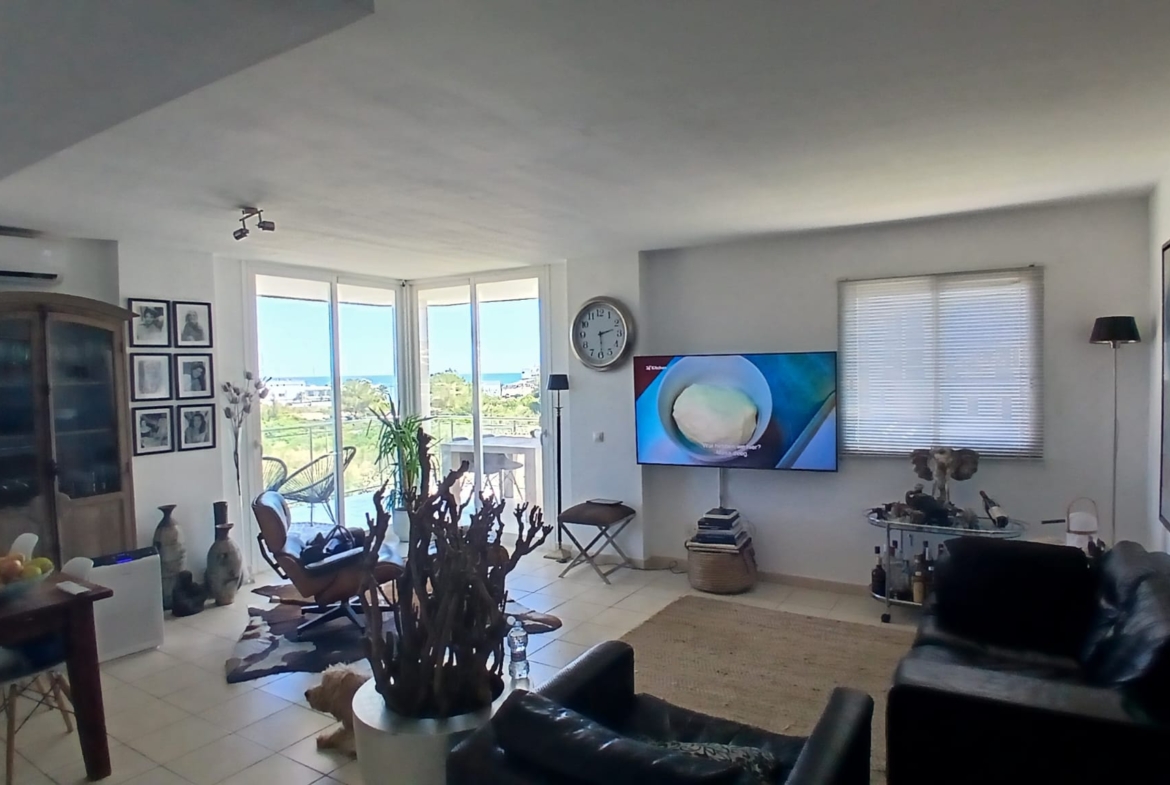 Beautiful Apartment with Sea View in Marina Botafoch – Available for Annual Rent from November