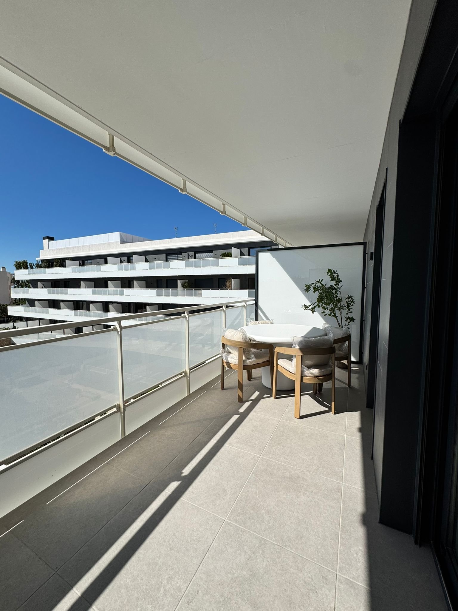 Luxury New-Build Penthouse in Playa d’en Bossa – Available from Mid July to October