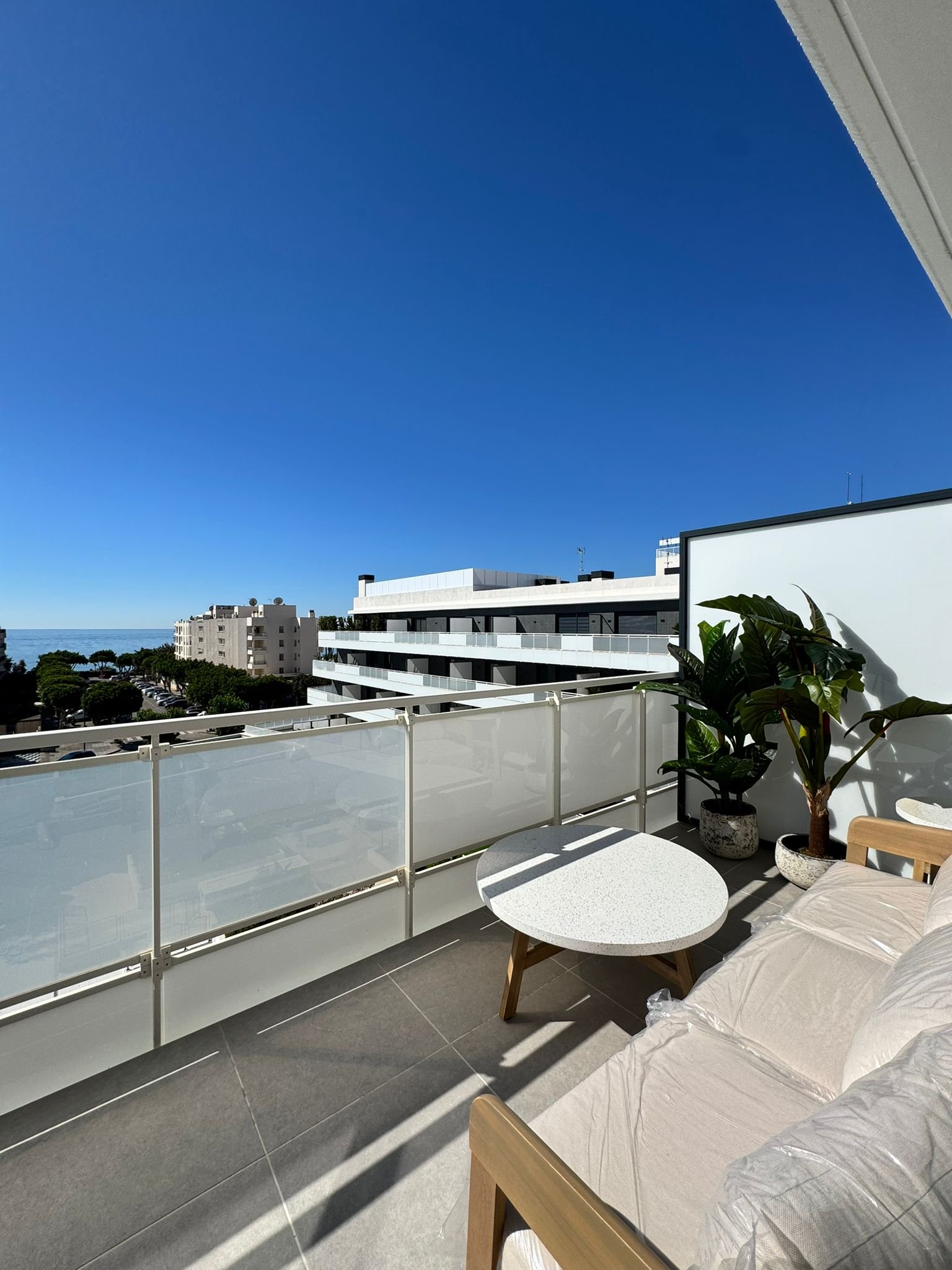Luxury New-Build Penthouse in Playa d’en Bossa – Available from Mid July to October