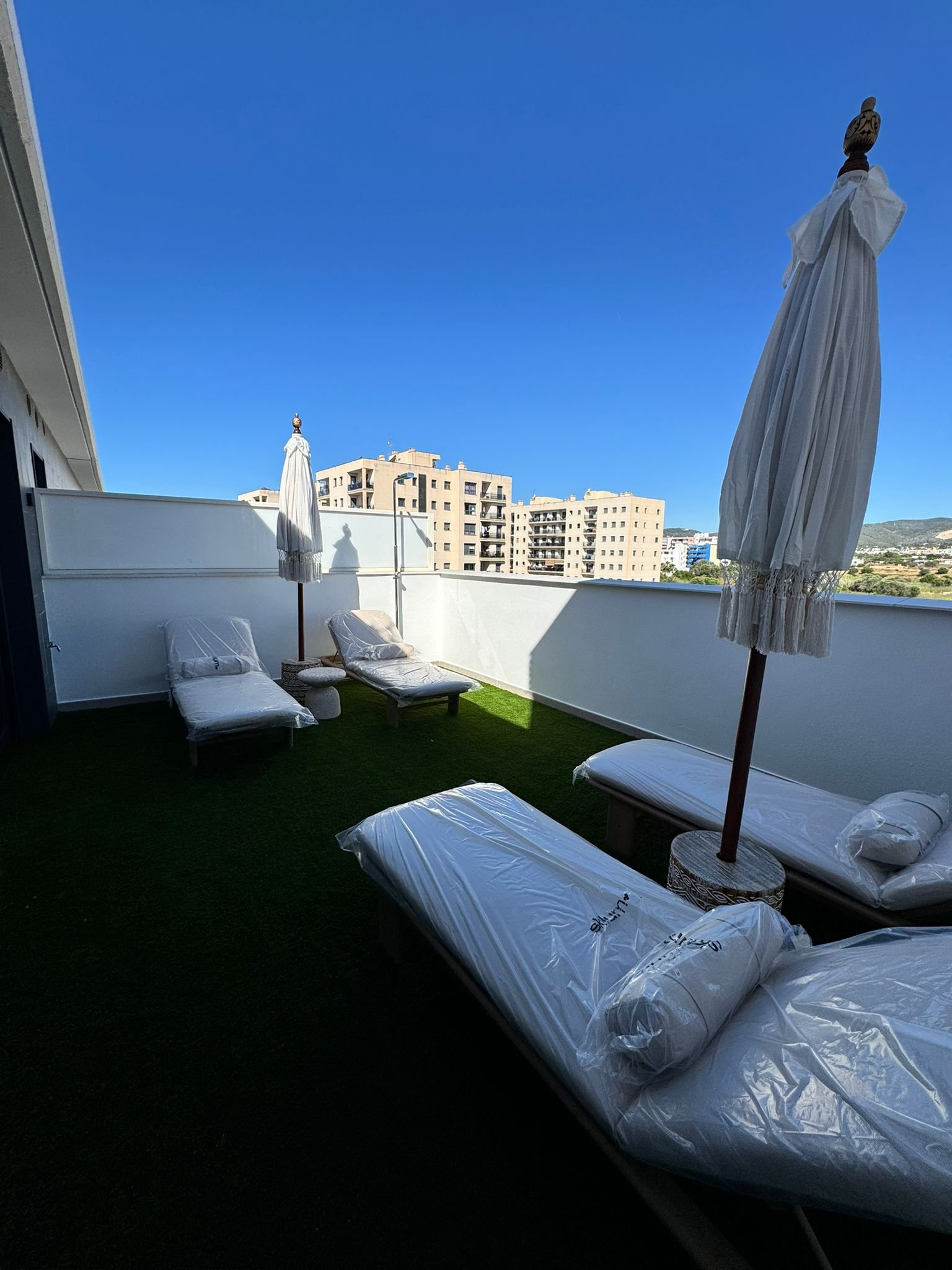 Luxury New-Build Penthouse in Playa d’en Bossa – Available from Mid July to October