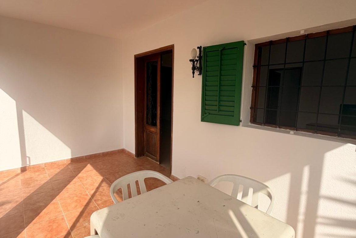 Casita Near the Airport Available for Longterm Rent