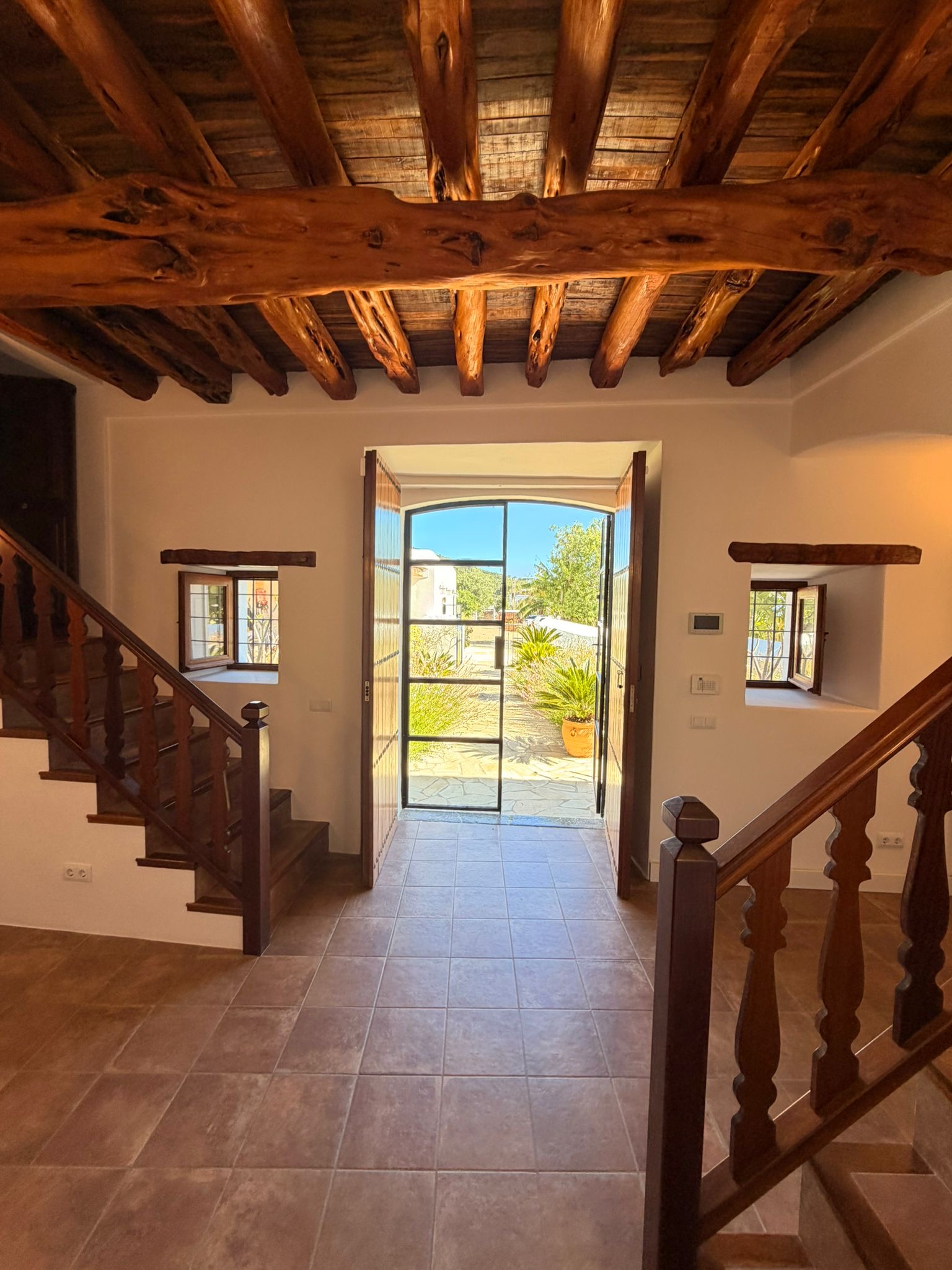 Luxury Countryside Estate for Annual Rent in San Lorenzo
