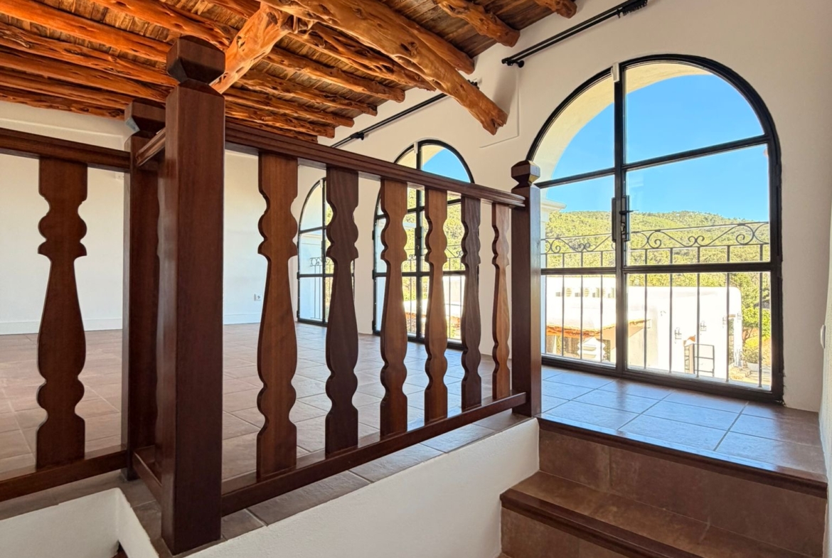 Luxury Countryside Estate for Annual Rent in San Lorenzo