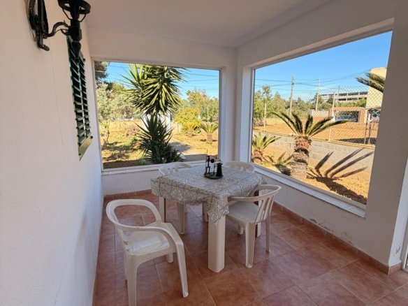 Casita Near the Airport Available for Longterm Rent