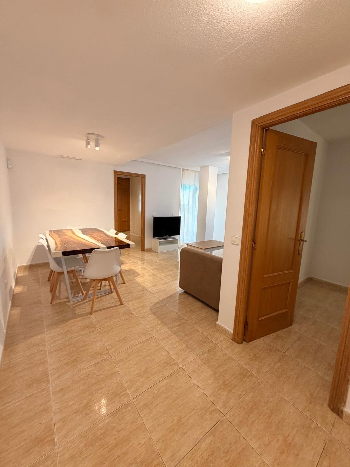 6aa79296-0ef1-4e5c-975c-2a86e6a77689 Spacious 3 Bedroom Apartment Available from 01.06