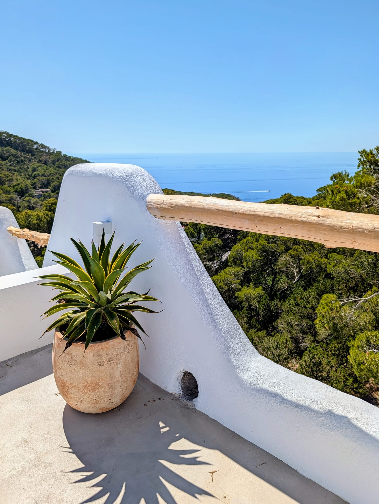 Boho Chic Sea View Apartment with Private Rooftop in Cala Vadella for Summer Rent