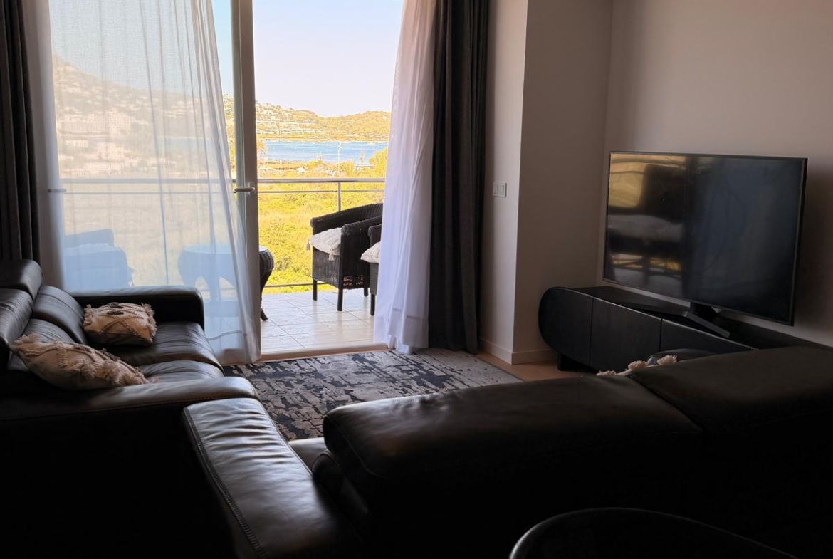 Luxury Sea View Apartment With Pool & Large Terrace – Summer Rental