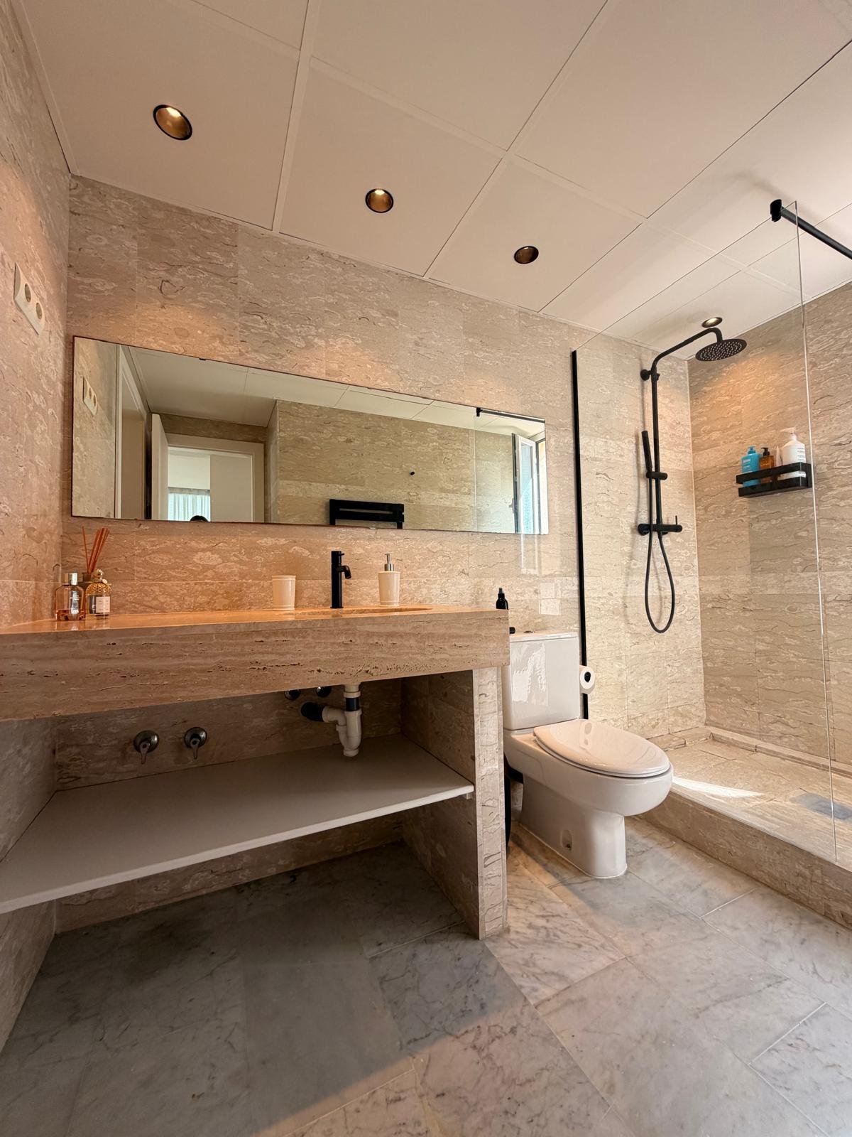 Beautiful 1 Bedroom Apartment with Large Terrace in Marina Botafoch