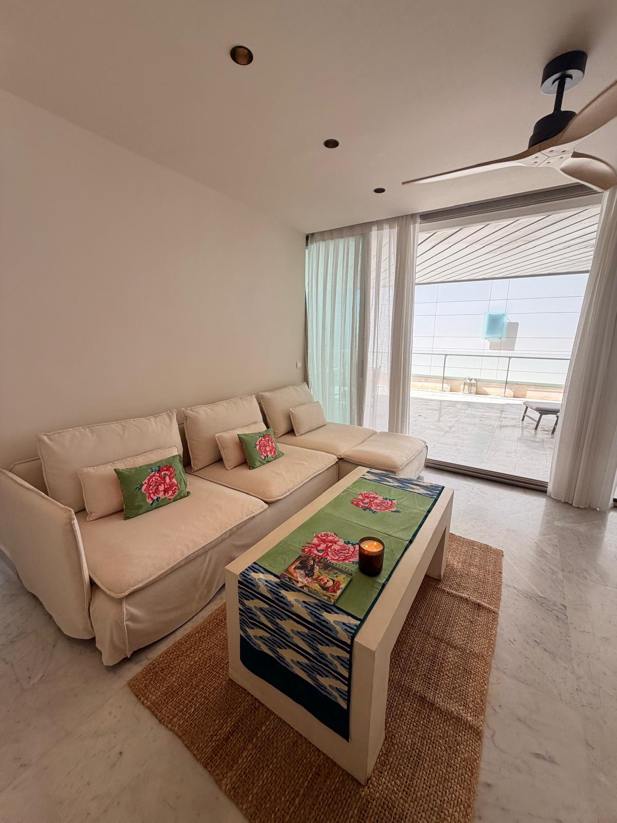 Beautiful 1 Bedroom Apartment with Large Terrace in Marina Botafoch