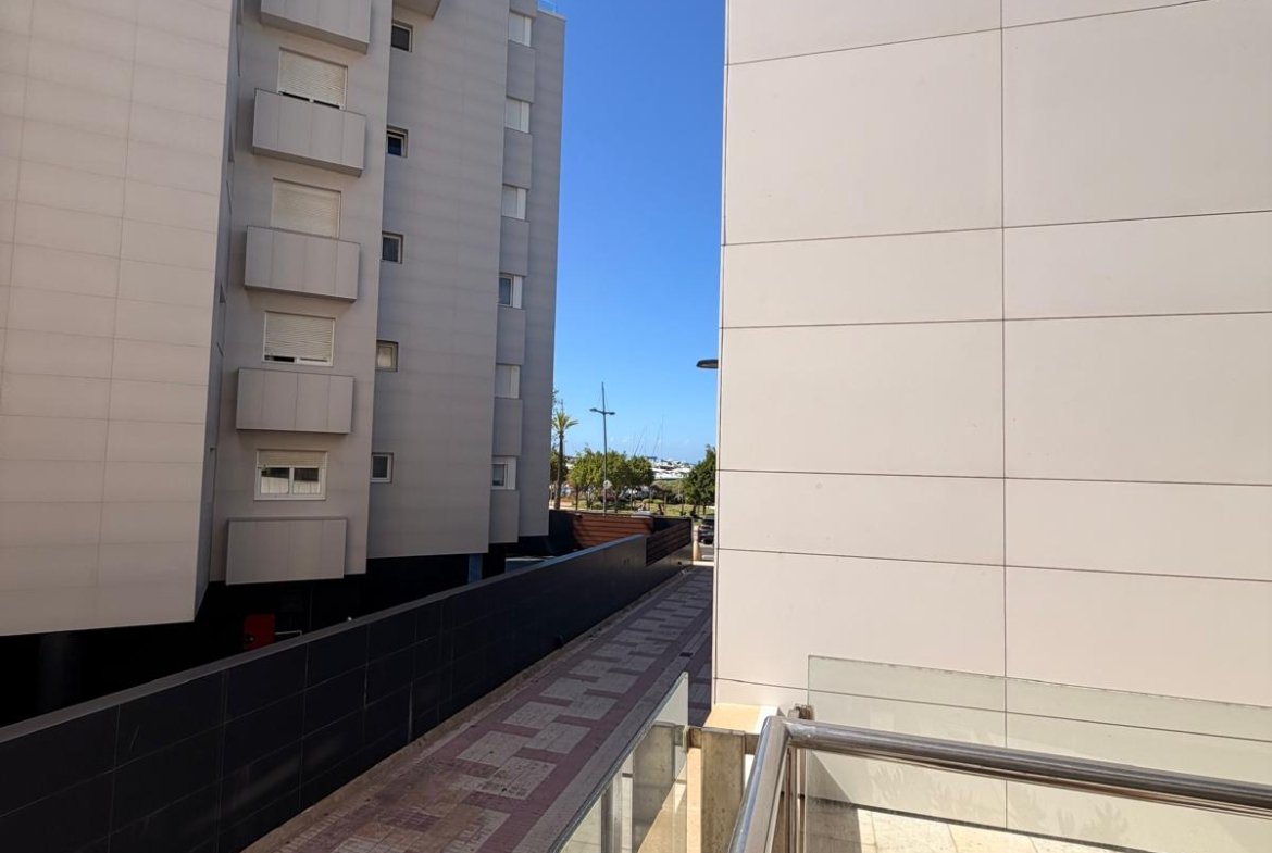 Beautiful 1 Bedroom Apartment with Large Terrace in Marina Botafoch