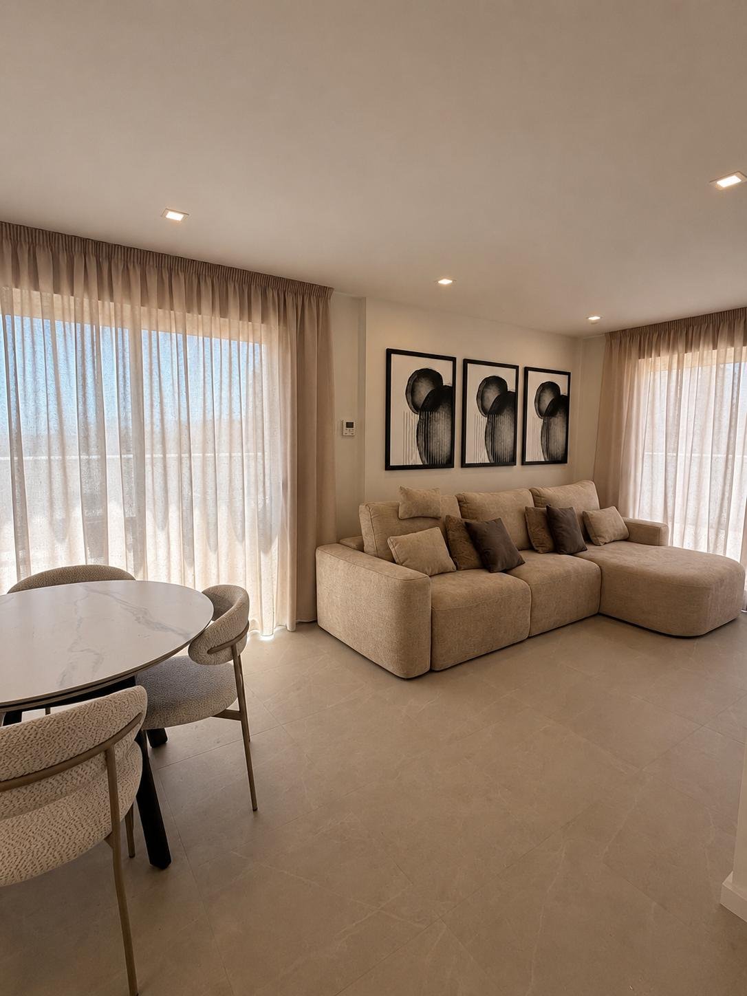PHOTO-2026-06-30-00-13-42 Luxury Penthouse in Playa d’en Bossa Available for Summer Rent
