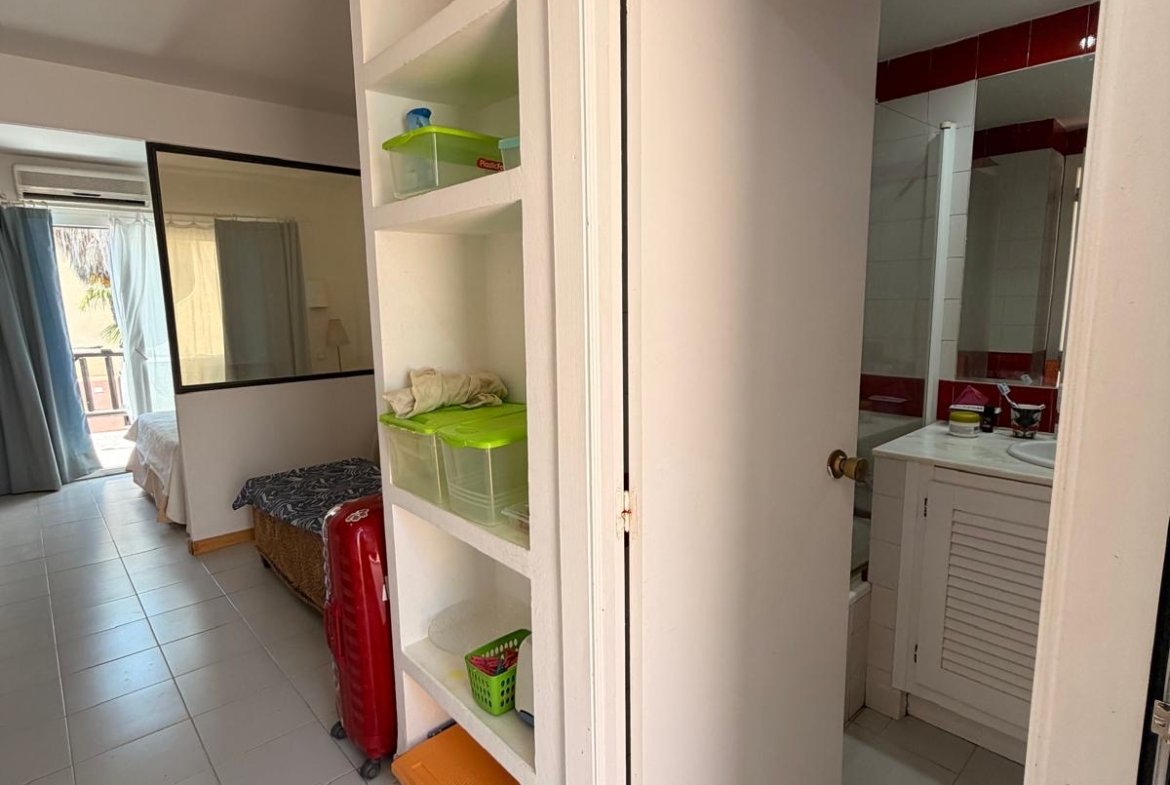 Long-Term Studio Rental in Siesta
