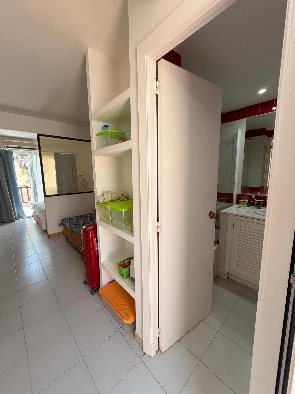 Long-Term Studio Rental in Siesta