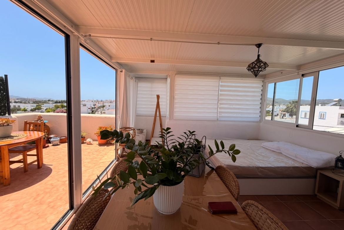 Studio for Rent in Puig d’en Valls – Summer Rental