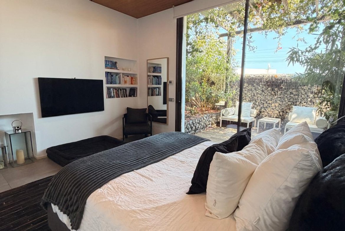 Modern 3-Bedroom House for Sale in Sant Josep