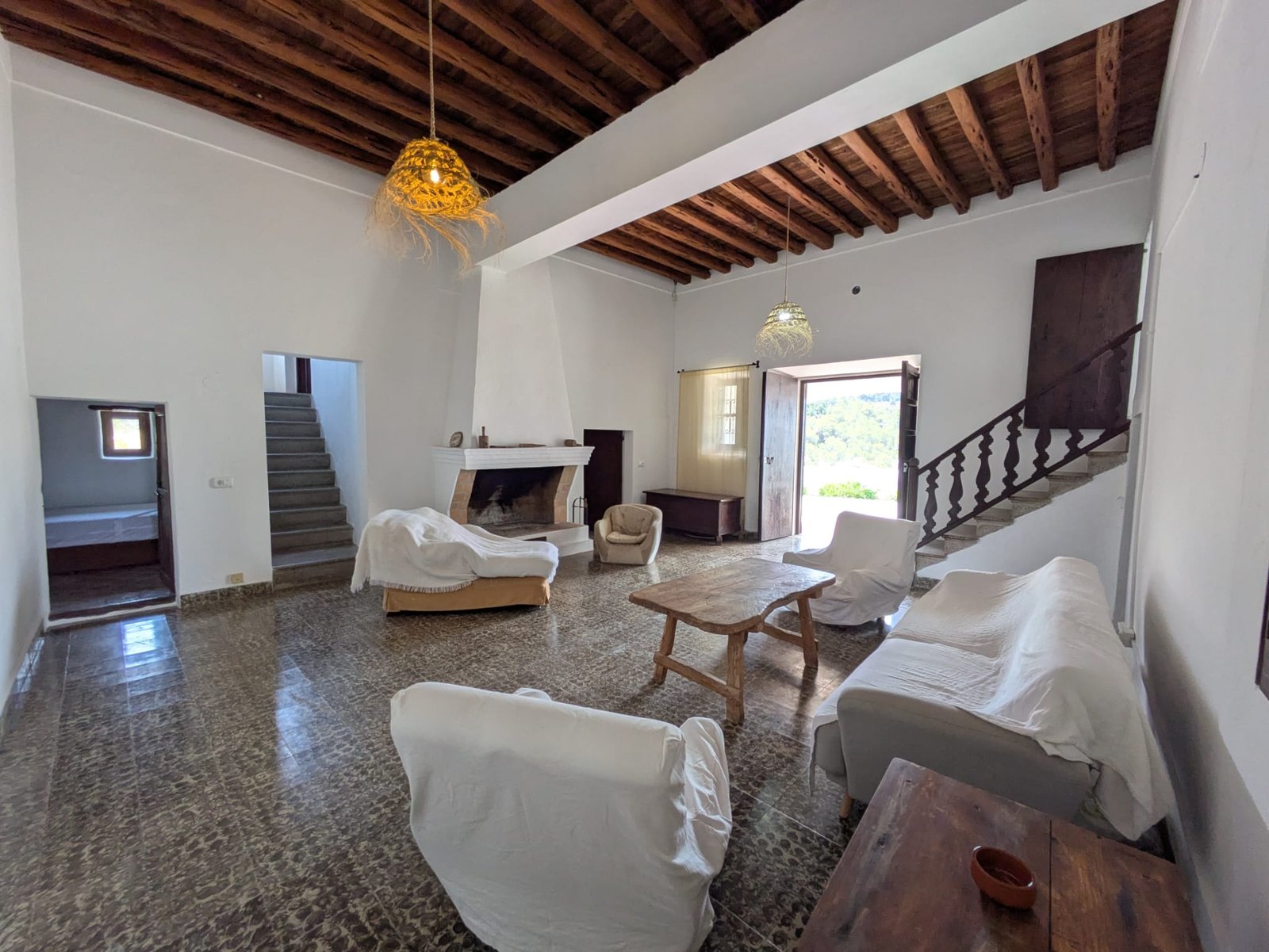 PHOTO-2026-07-10-13-24-13 3 Typical Ibizan House in San Juan – Annual Rental