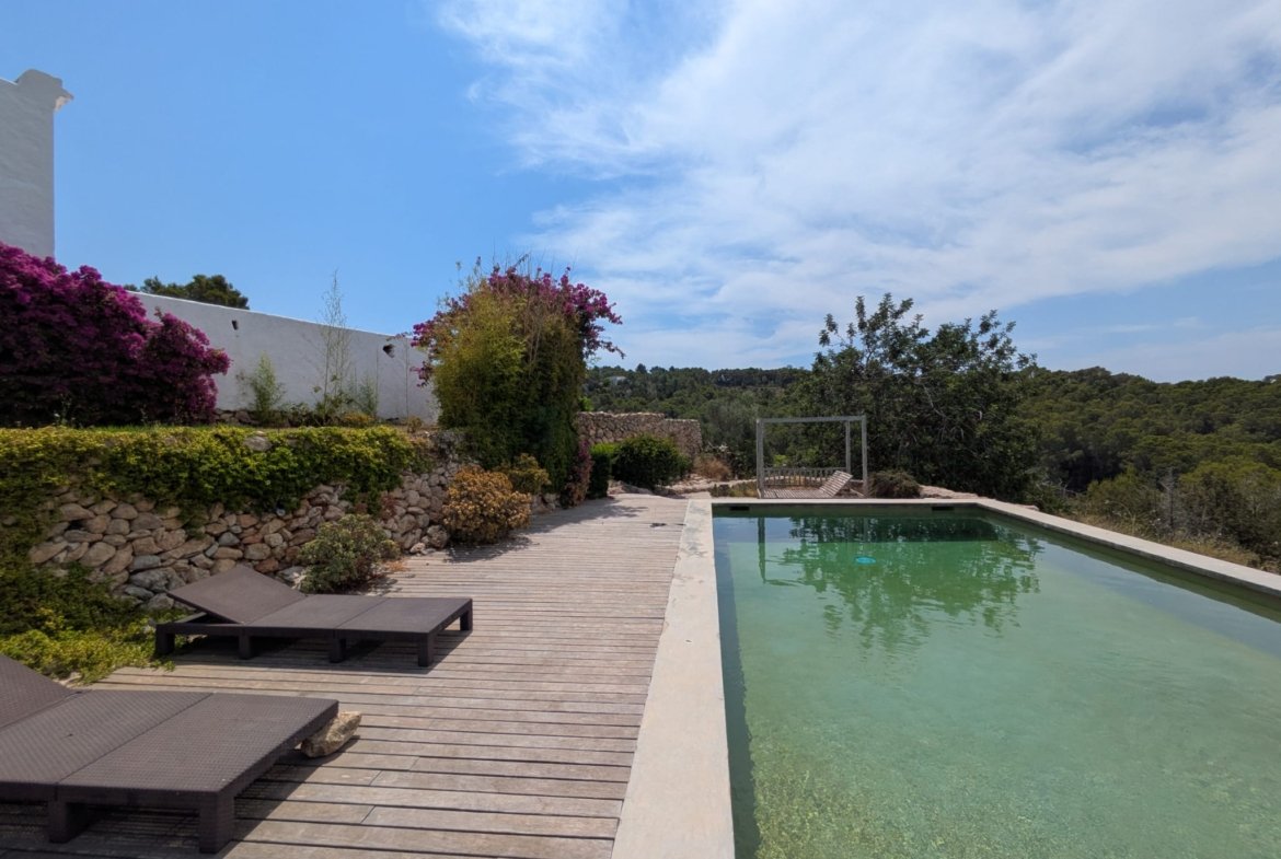 Typical Ibizan House in San Juan – Annual Rental