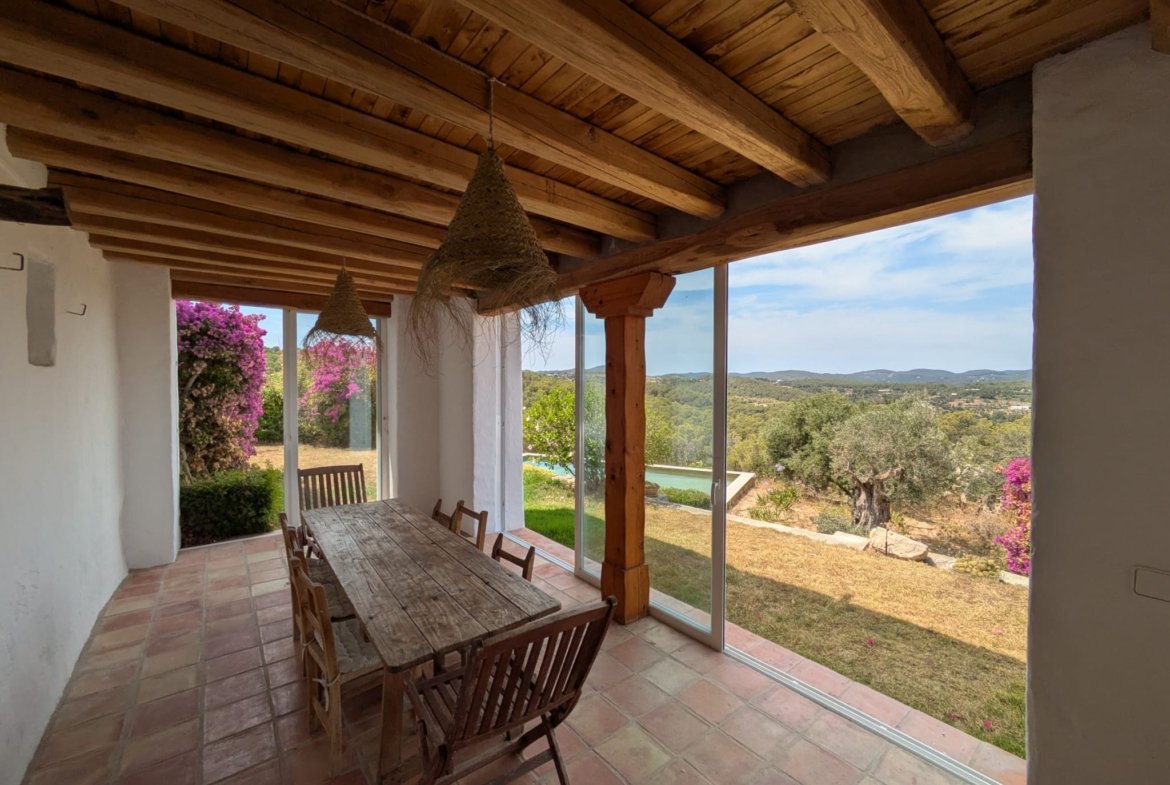 Typical Ibizan House in San Juan – Annual Rental