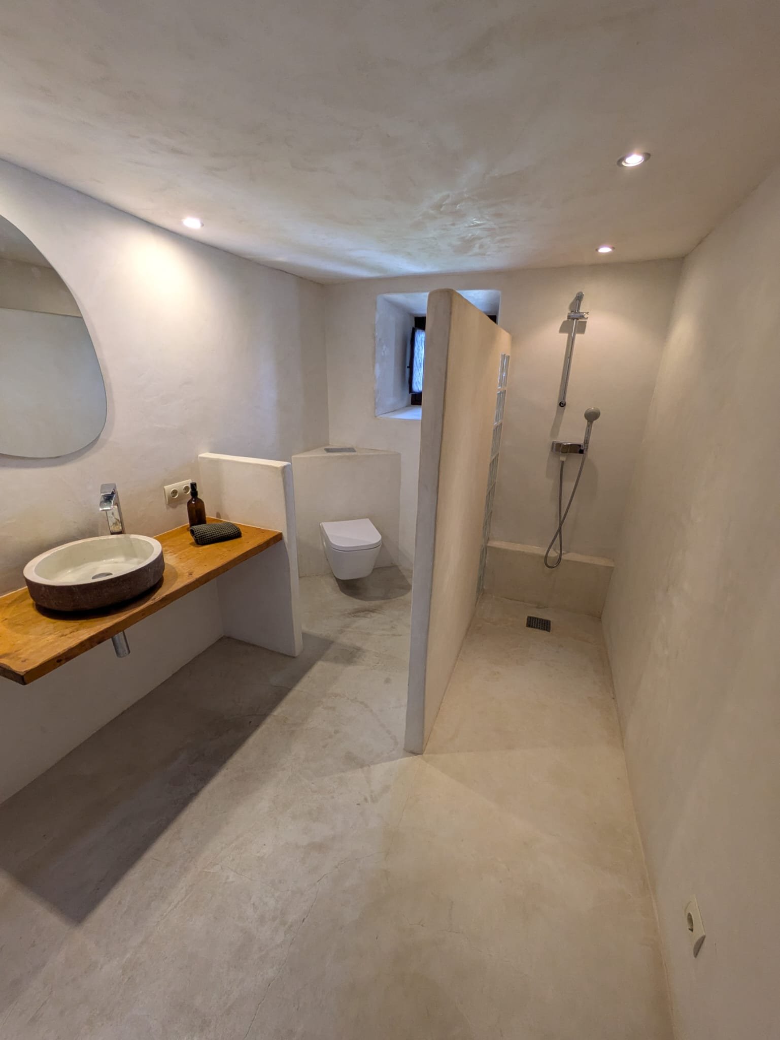 PHOTO-2026-07-10-13-24-17 4 Typical Ibizan House in San Juan – Annual Rental