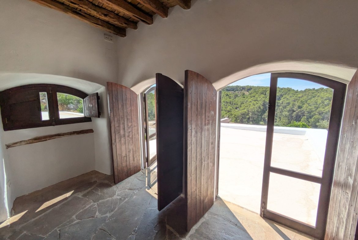 Typical Ibizan House in San Juan – Annual Rental