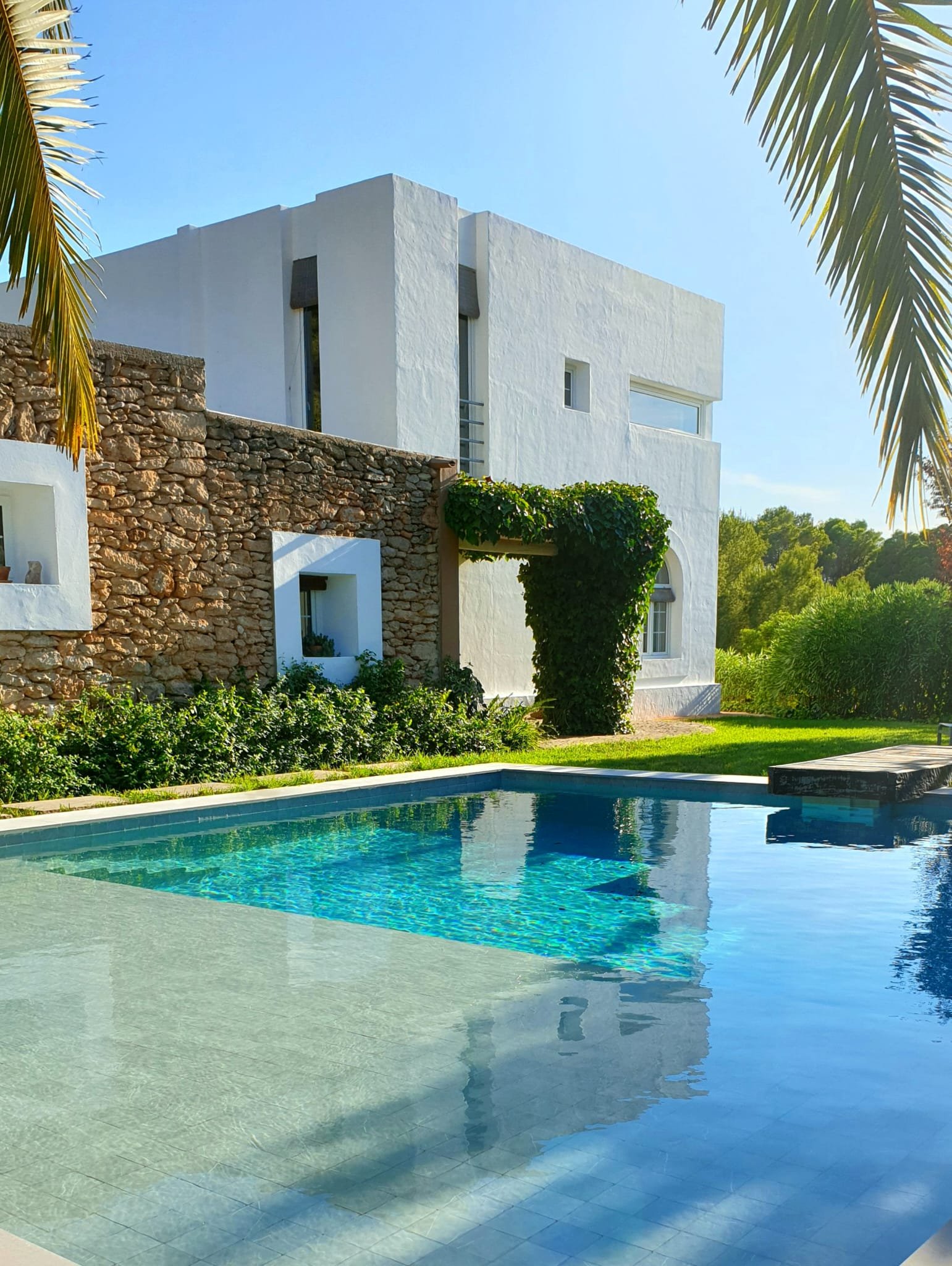 Charming 3-Bedroom Villa with Pool for Long-Term Rent in Santa Gertrudis