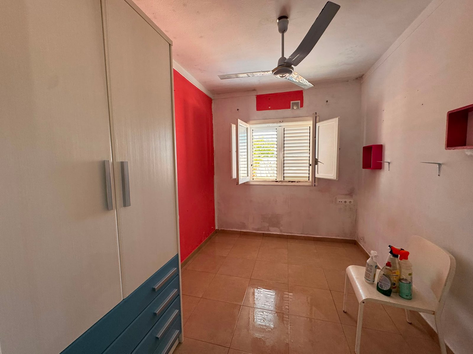 PHOTO-2026-08-06-17-34-49 3 Private 3-Bedroom Home with Fenced Land in Puig den Valls
