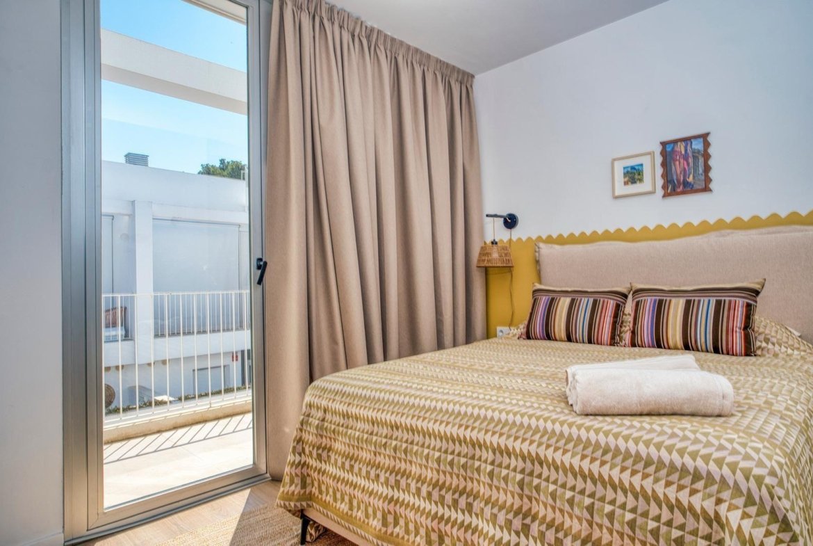 Duplex for Annual Rent in Cala de Bou