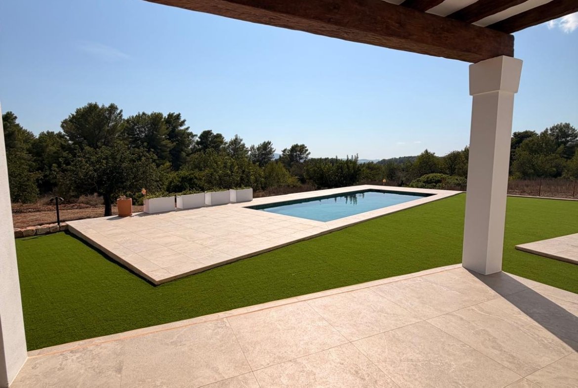 New Build House for Annual Rent in Buscastell