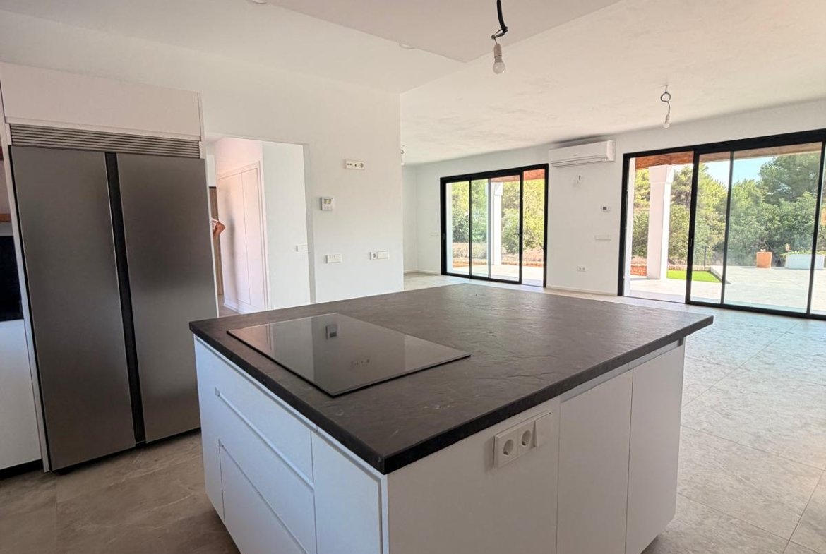 New Build House for Annual Rent in Buscastell