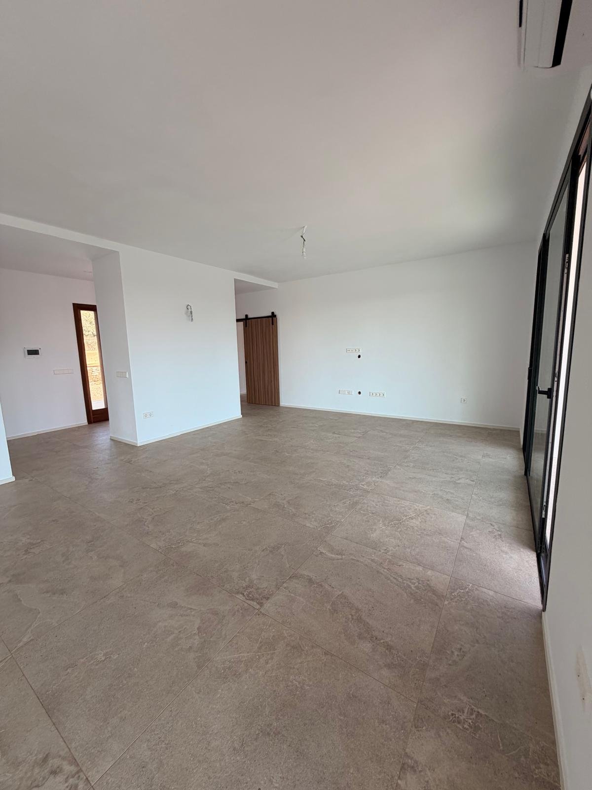New Build House for Annual Rent in Buscastell